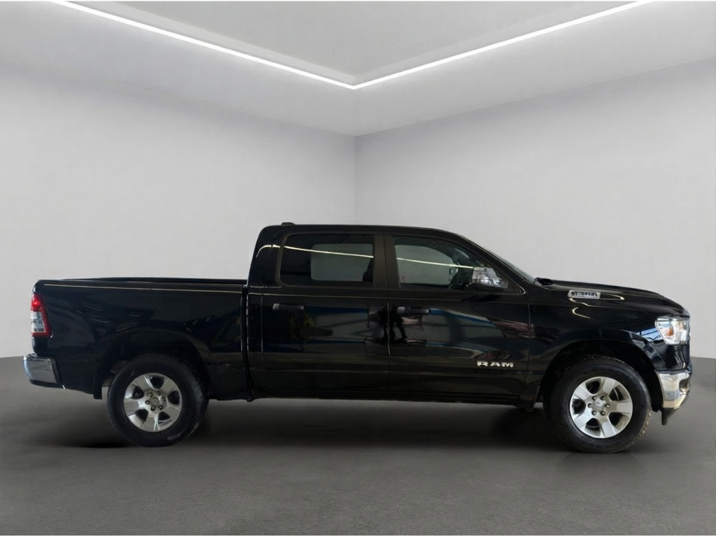 Used 2024 RAM 1500 Big Horn AWD/4WD image 17