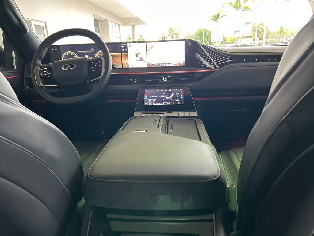 Used 2025 INFINITI QX80 Autograph w/ Premium Cargo Package AWD/4WD image 35