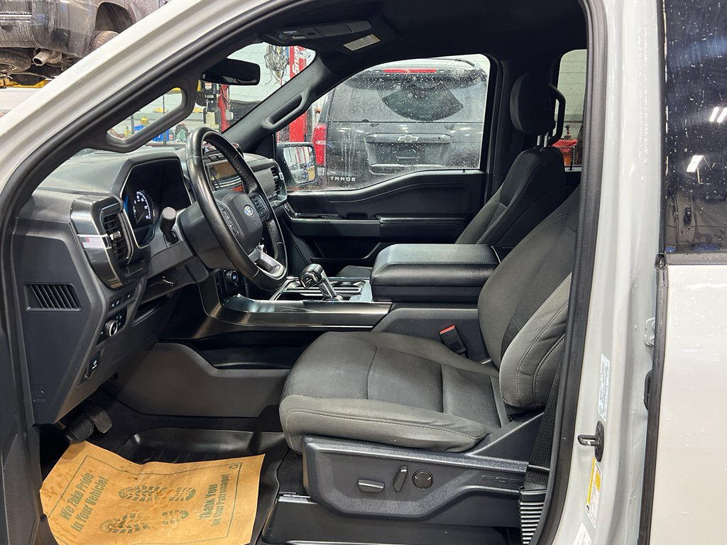 Used 2023 Ford F150 XLT w/ Equipment Group 302A High image 13
