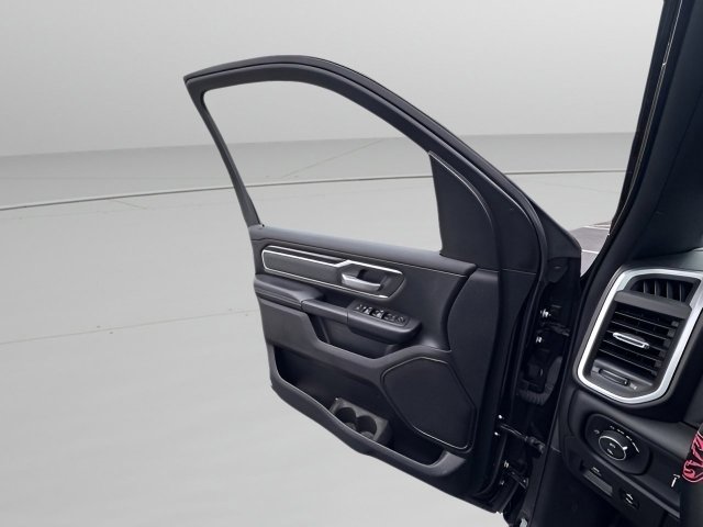 Used 2020 RAM 1500 Big Horn image 14