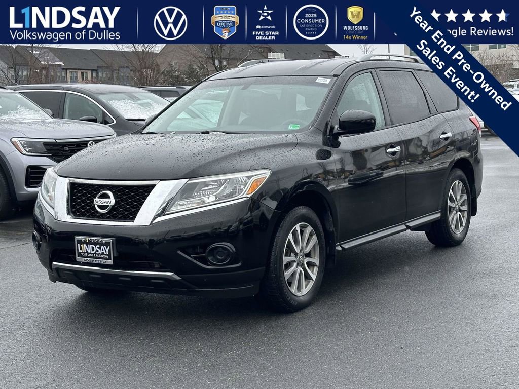 Used 2014 Nissan Pathfinder SV image 4