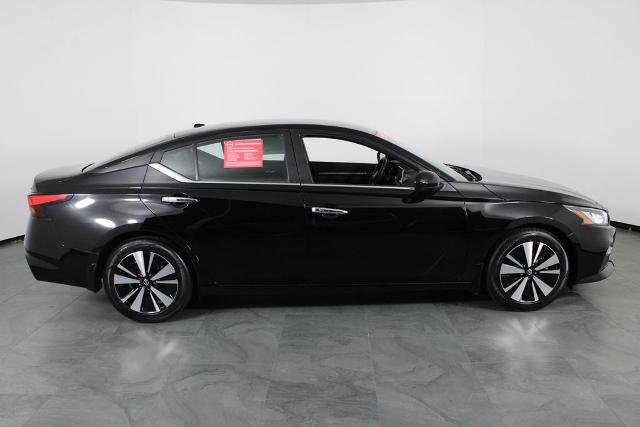 Certified 2022 Nissan Altima 2.5 SV FWD image 15