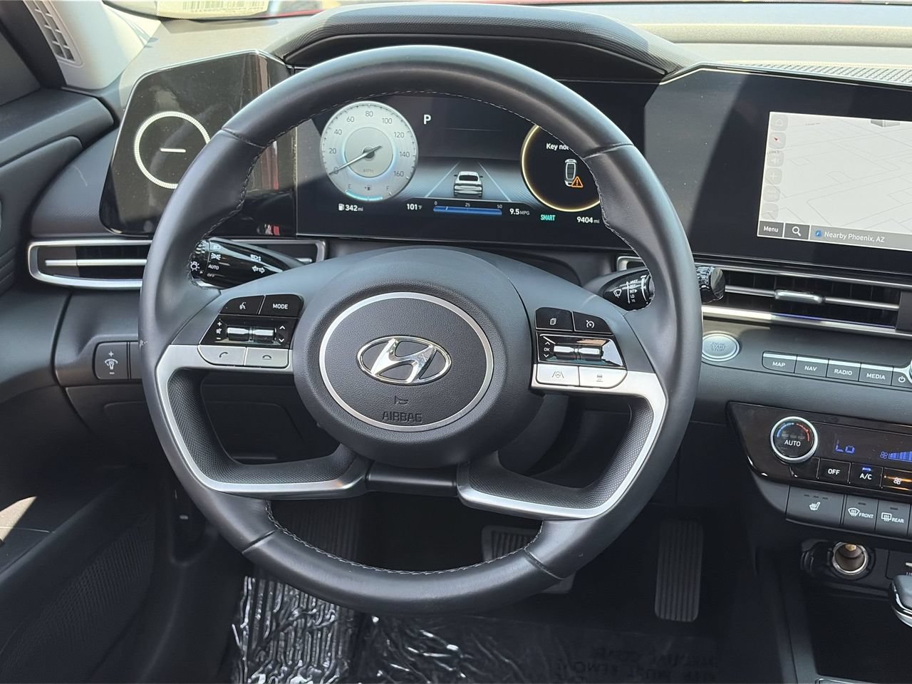 Certified 2023 Hyundai Elantra Limited FWD image 13