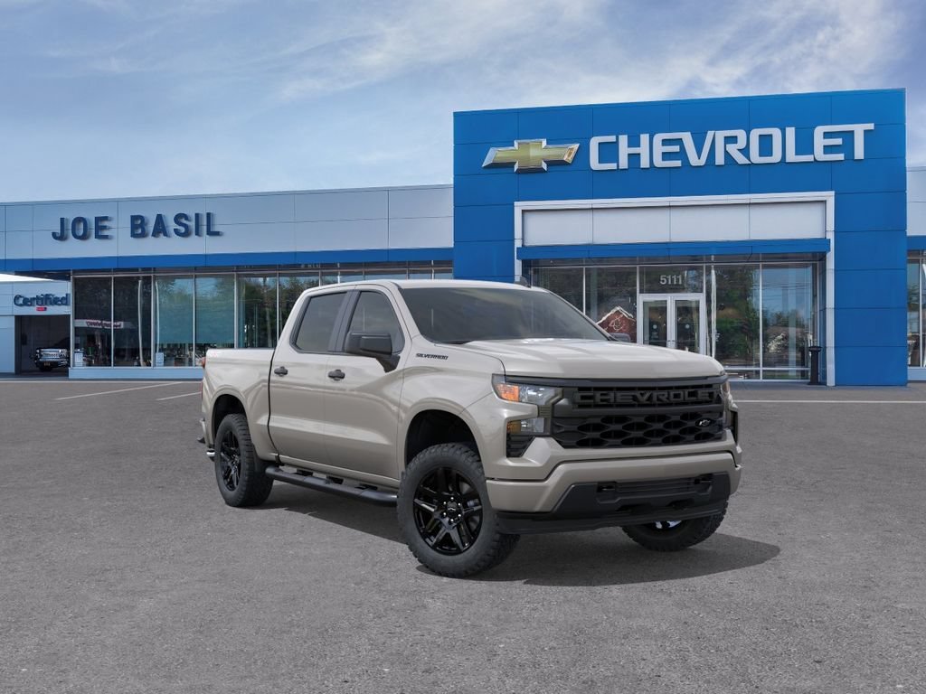 New 2026 Chevrolet Silverado 1500 Custom w/ Turbomax Blackout Package