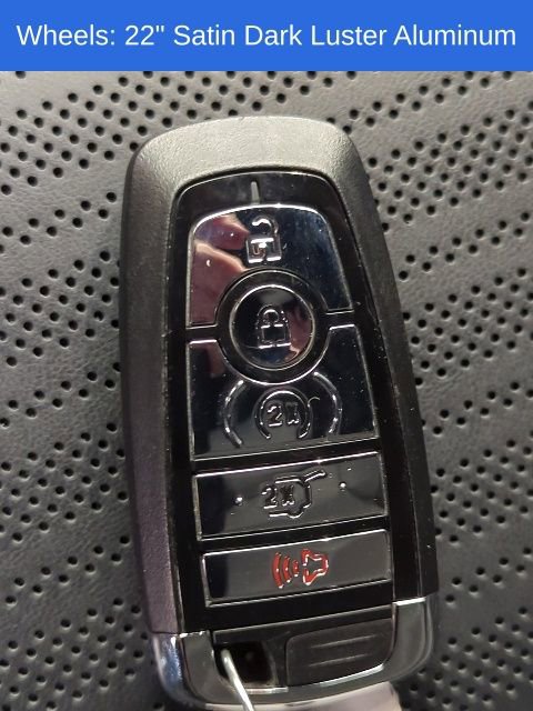 Used 2025 Lincoln Nautilus Reserve w/ Jet Appearance Package image 28