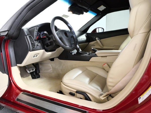 Used 2012 Chevrolet Corvette Grand Sport w/ 3LT Preferred Equipment Group RWD image 14