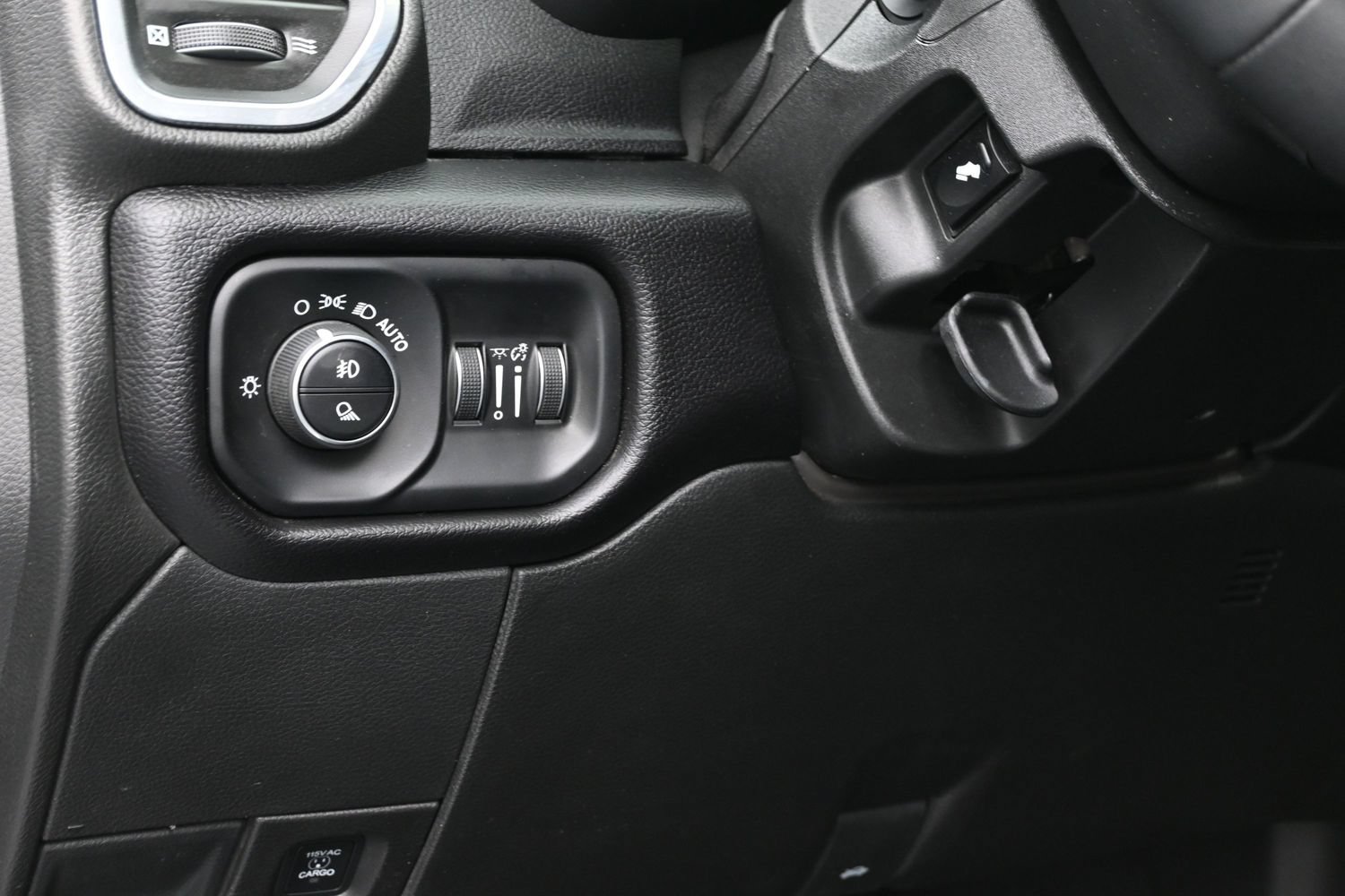 Used 2025 RAM 2500 Laramie w/ Night Edition AWD/4WD image 23