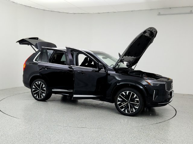 New 2026 Volvo XC90 B6 Plus w/ Protection Package AWD/4WD image 10