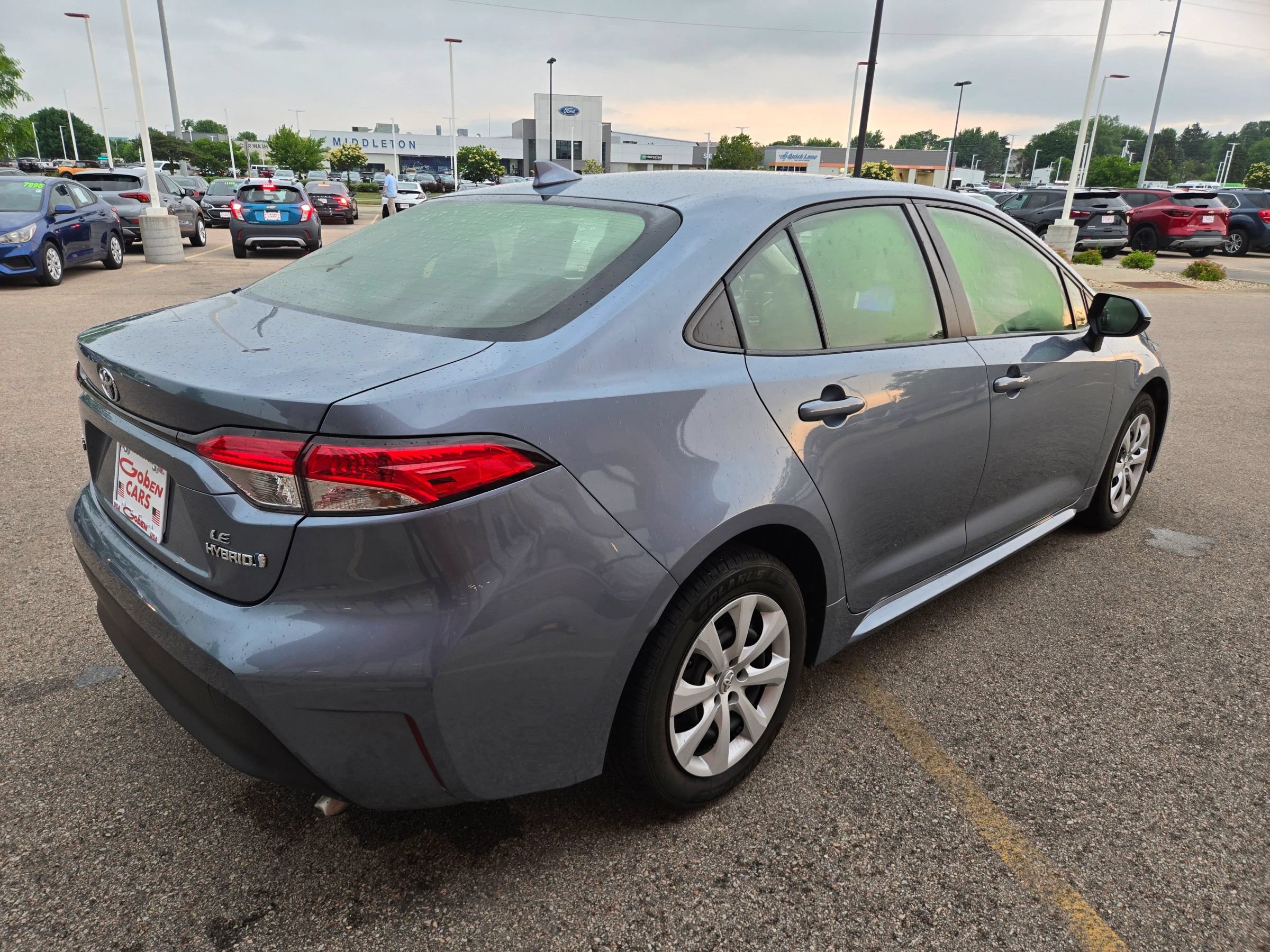Used 2023 Toyota Corolla LE FWD image 4