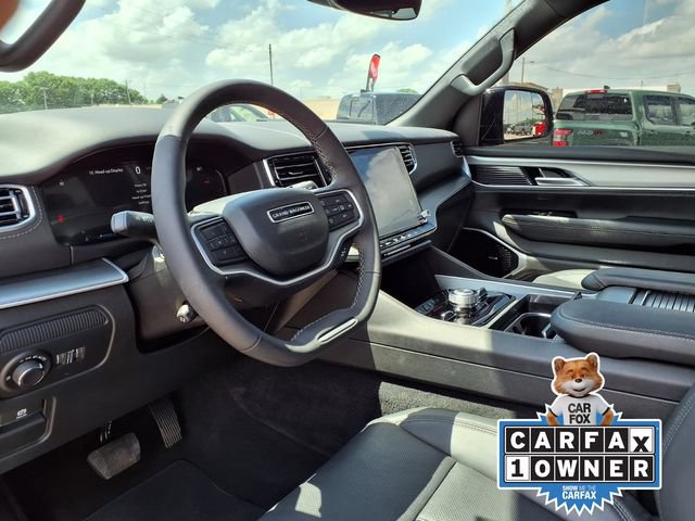 Used 2026 Jeep Grand Wagoneer Limited AWD/4WD image 12