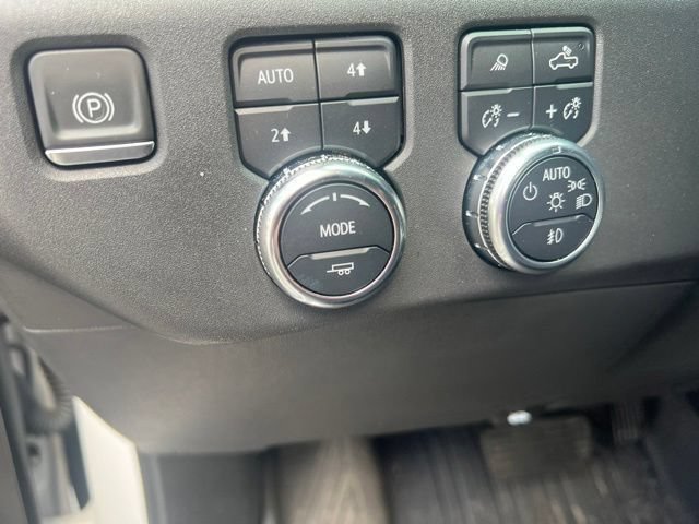 Certified 2022 GMC Sierra 1500 SLT w/ SLT Premium Plus Package AWD/4WD image 28