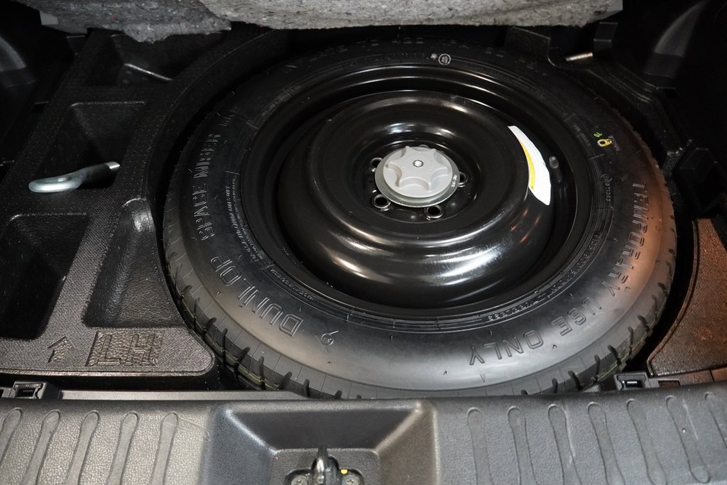 Used 2016 Nissan Juke S image 10