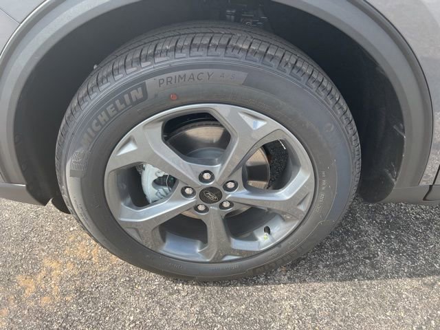 New 2025 Ford Escape ST-Line w/ Tech Pack #1 image 21