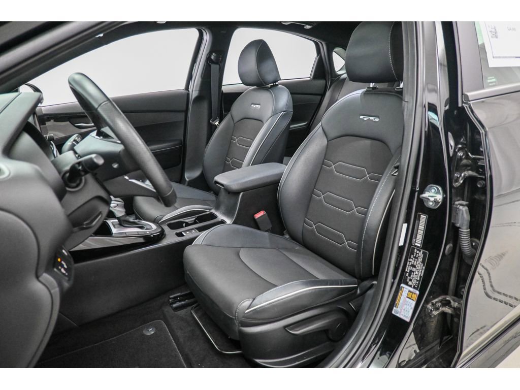 Used 2024 Kia Forte GT-Line w/ GT-Line Premium Package image 30