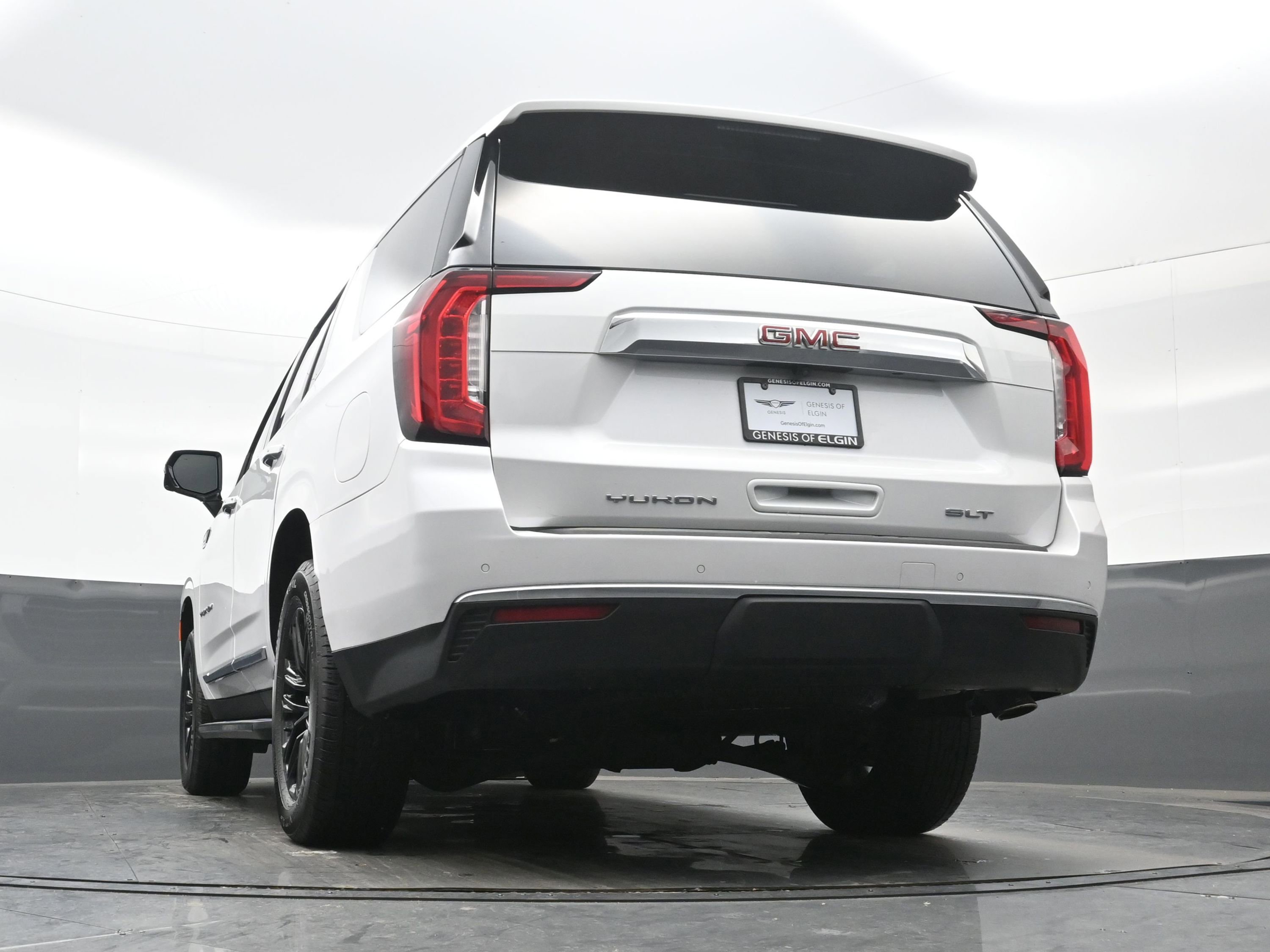 Used 2021 GMC Yukon SLT w/ SLT Premium Package image 31