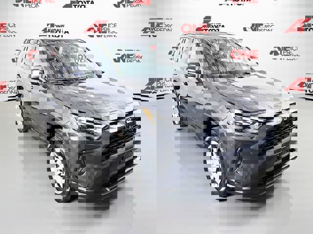 Certified 2025 Toyota RAV4 LE image 1