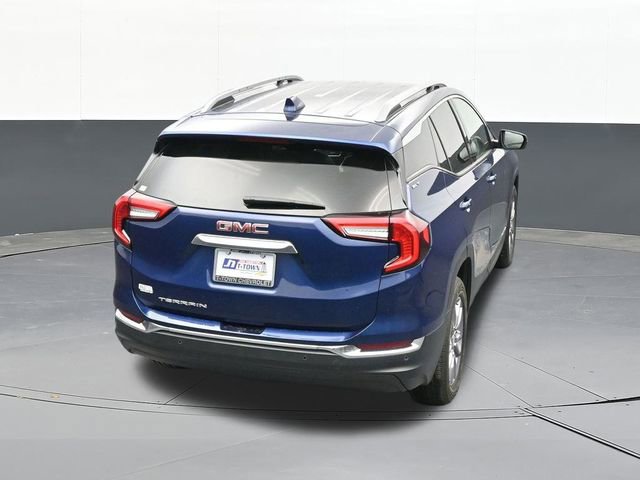 Used 2023 GMC Terrain SLT image 62