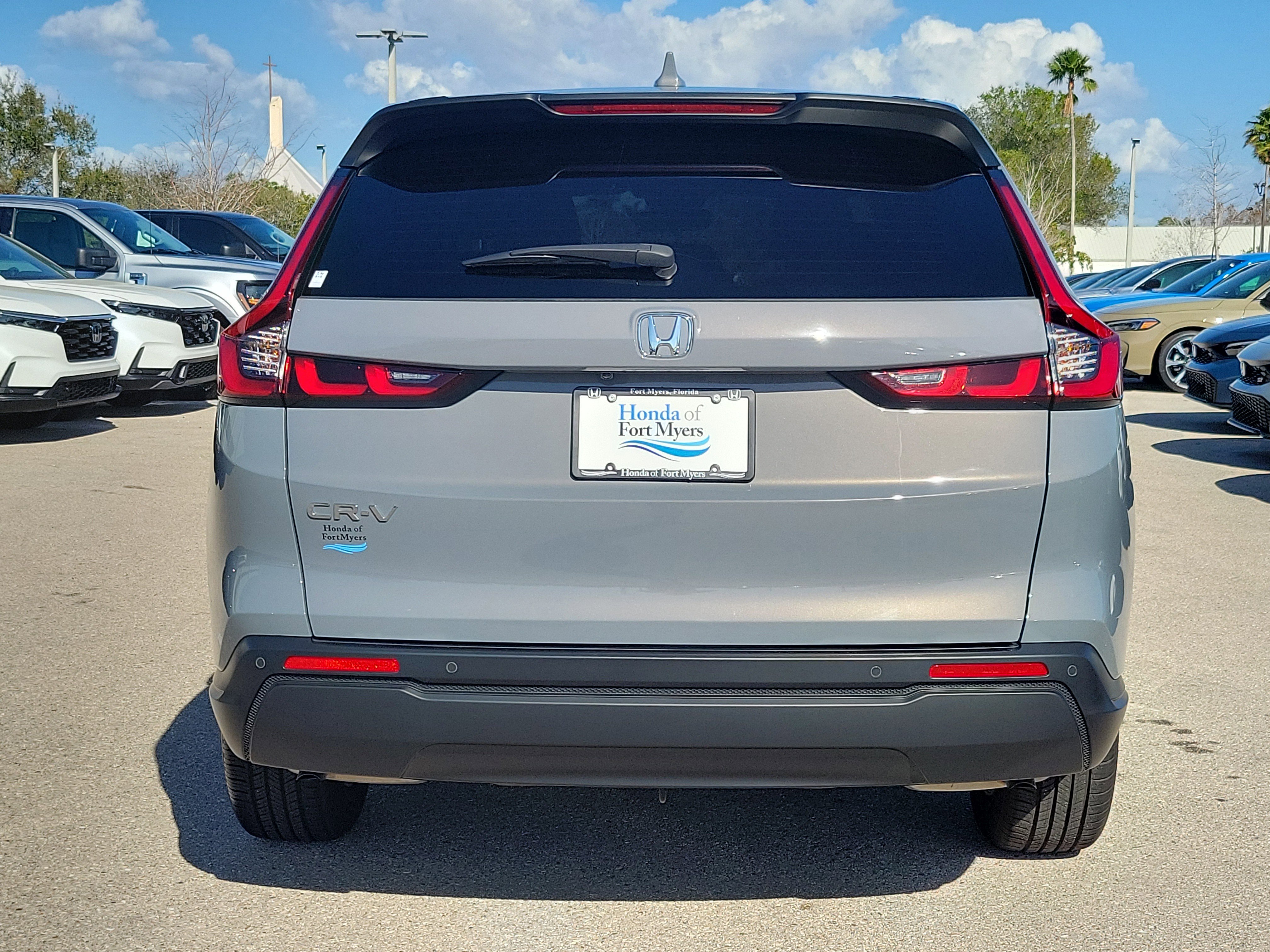 Used 2025 Honda CR-V EX-L image 5