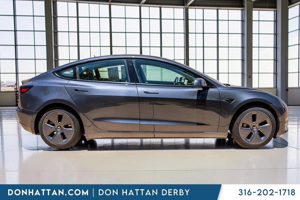 Used 2021 Tesla Model 3 Standard Range Plus RWD image 32