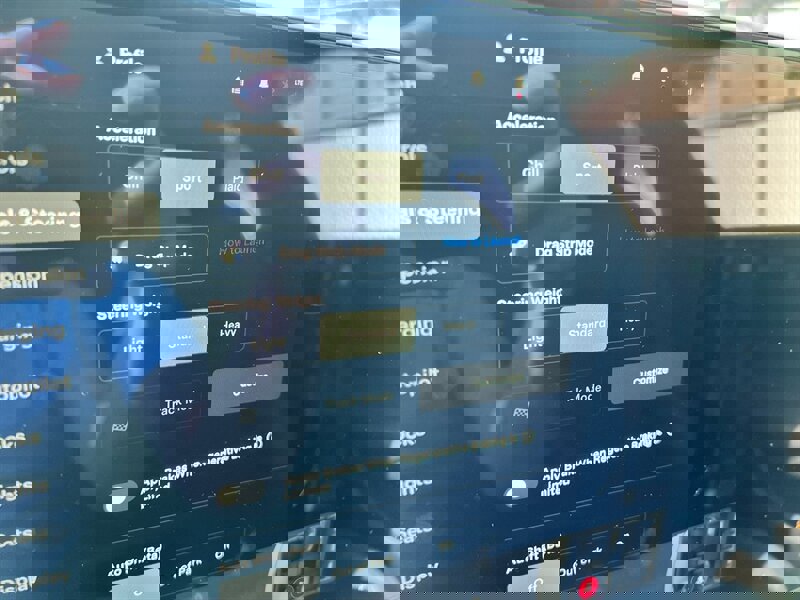 Used 2022 Tesla Model S Plaid image 30