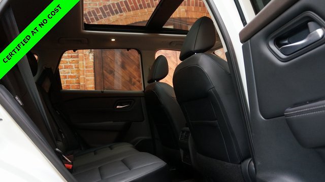 Used 2022 Nissan Rogue SV w/ SV Premium Package image 48