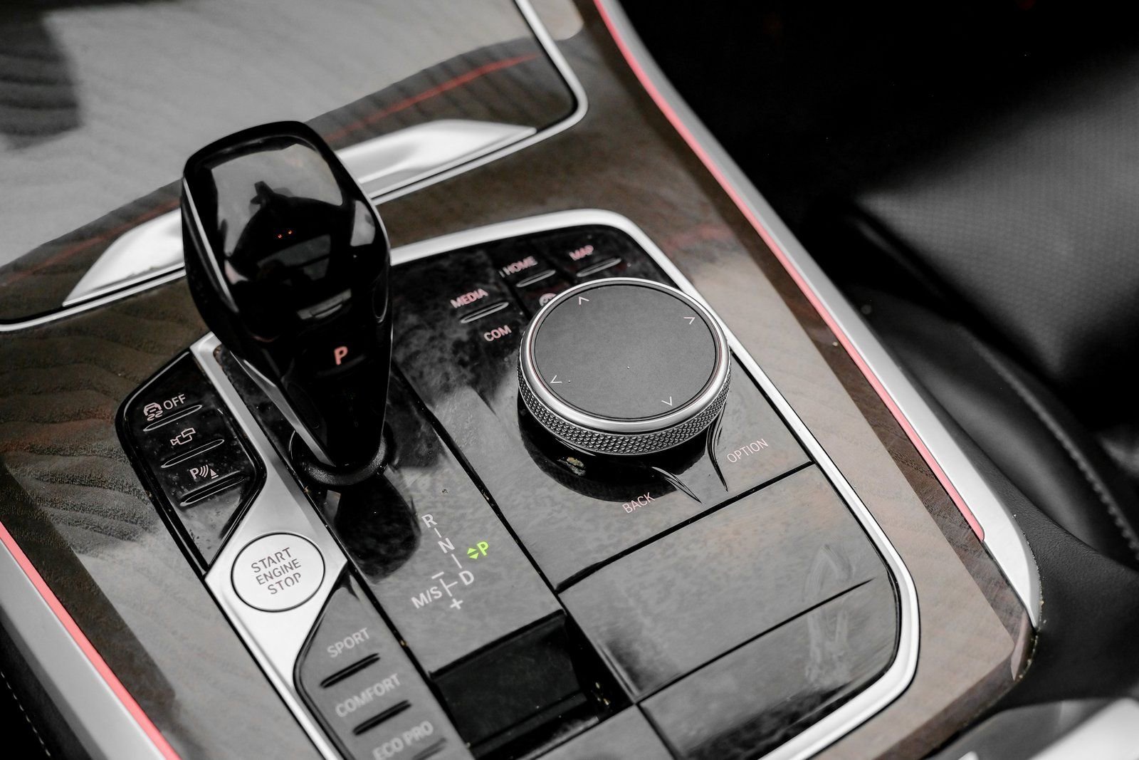 Used 2023 BMW X5 xDrive40i w/ Premium Package image 30