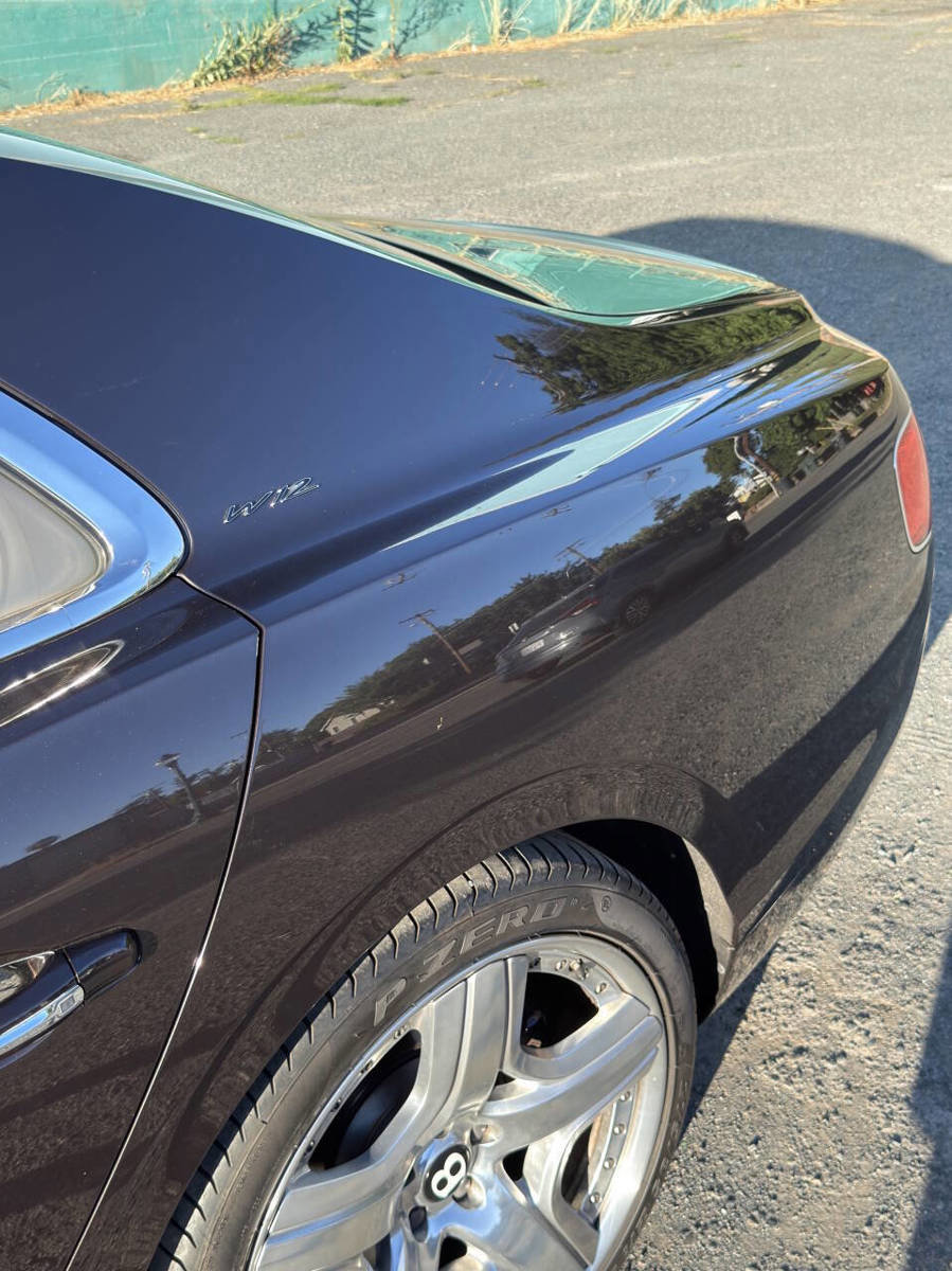 Used 2015 Bentley Flying Spur W12 image 10