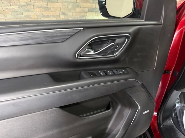 Used 2021 GMC Yukon SLT AWD/4WD image 12