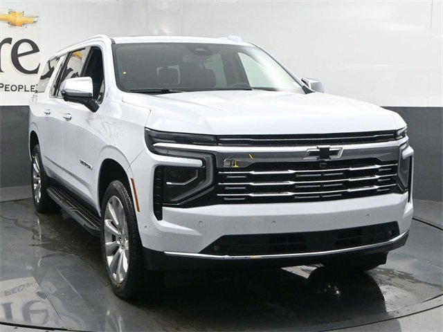 New 2026 Chevrolet Suburban Premier image 31