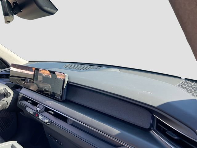 New 2026 Kia EV9 Light image 32