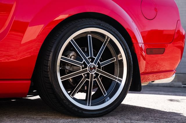 Used 2006 Ford Mustang GT Premium RWD image 51