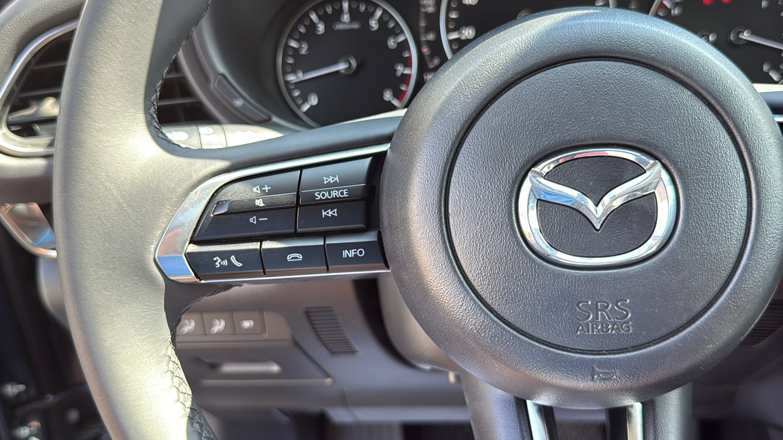 Certified 2024 MAZDA CX-30 AWD 2.5 S w/ Preferred Package image 12