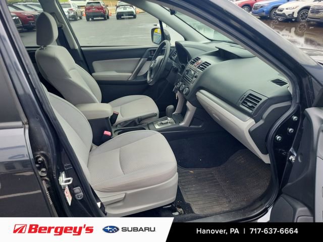 Used 2015 Subaru Forester 2.5i Premium w/ All-Weather Package AWD/4WD image 11