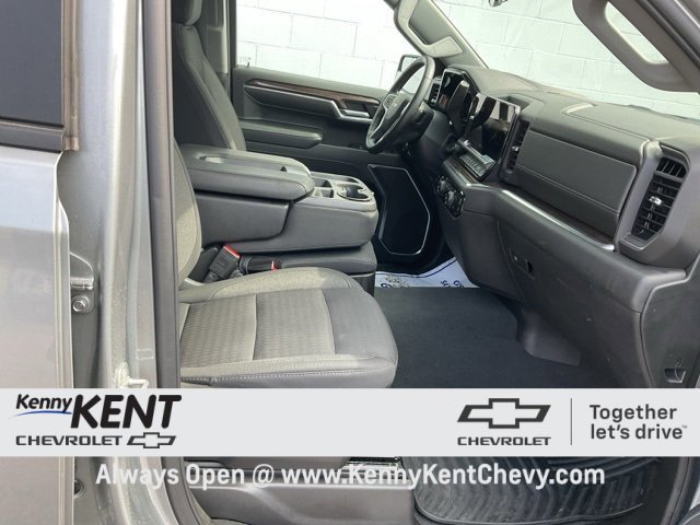Used 2023 Chevrolet Silverado 1500 LT image 19