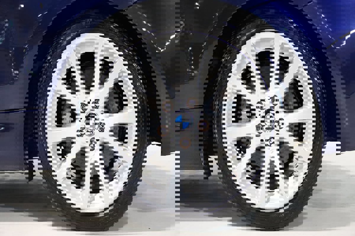 Used 2012 BMW 135i Convertible image 68