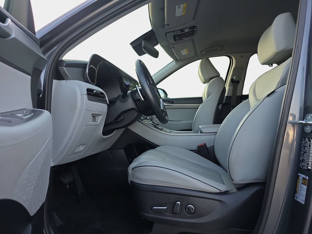 Used 2025 Hyundai Palisade SEL AWD/4WD image 12