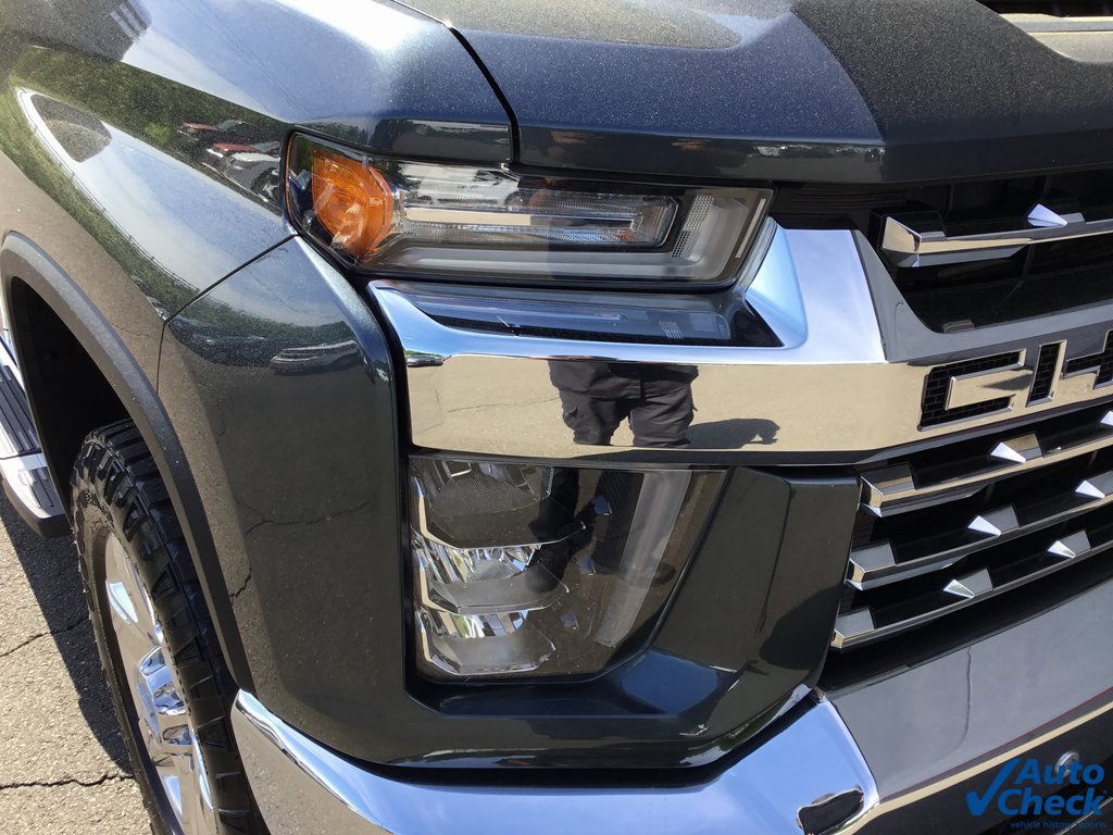 Used 2020 Chevrolet Silverado 3500 LTZ w/ LTZ Premium Package image 23