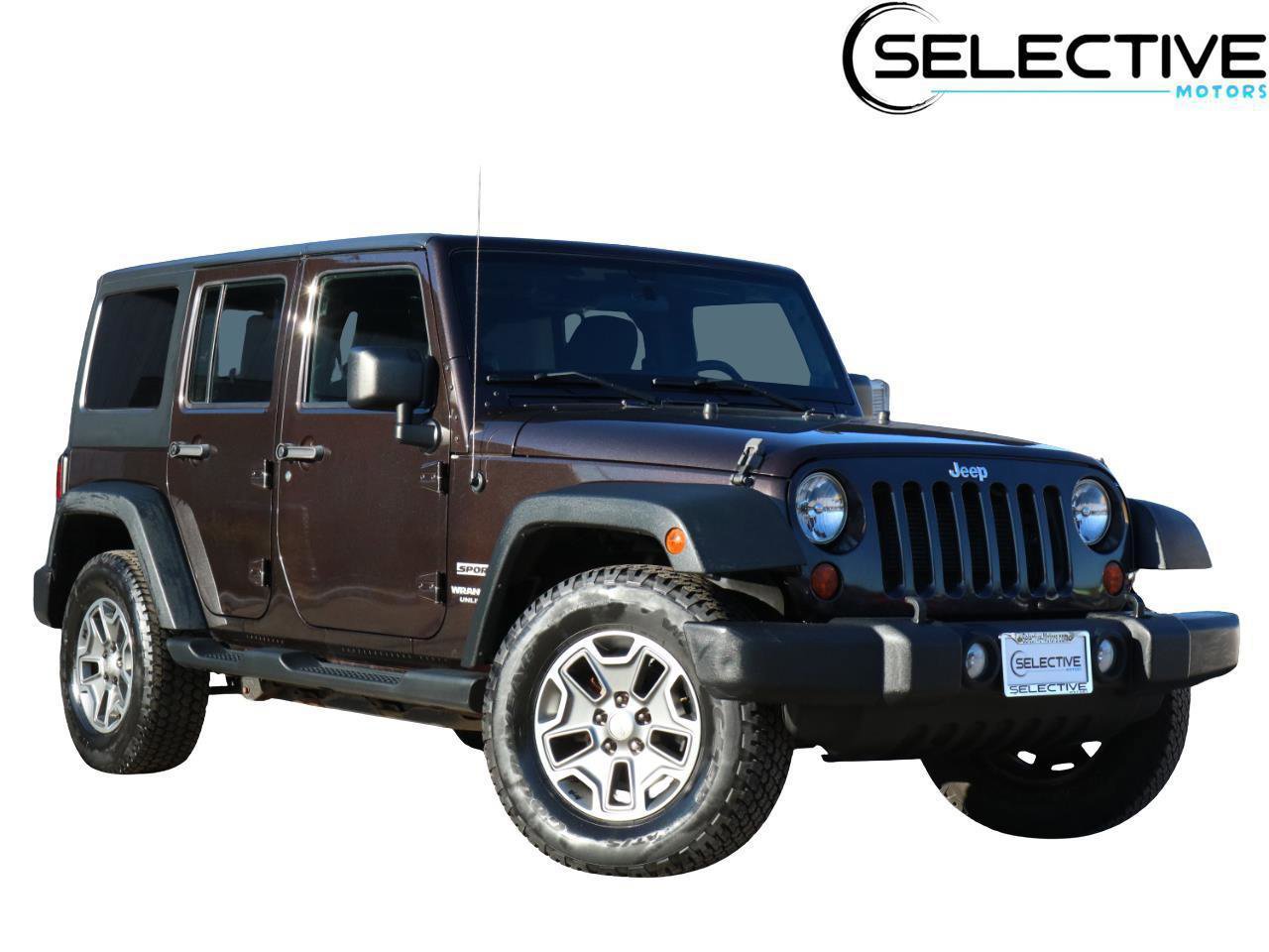 Used 2013 Jeep Wrangler Unlimited Sport image 1
