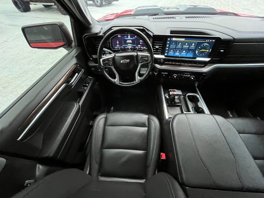 Used 2024 Chevrolet Silverado 1500 LT Trail Boss w/ LT Trail Boss Premium Package image 23