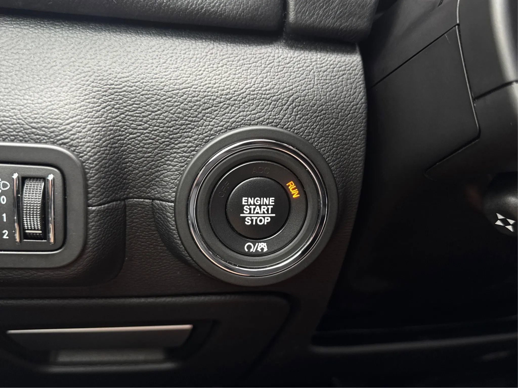 Used 2020 Maserati Ghibli S image 26