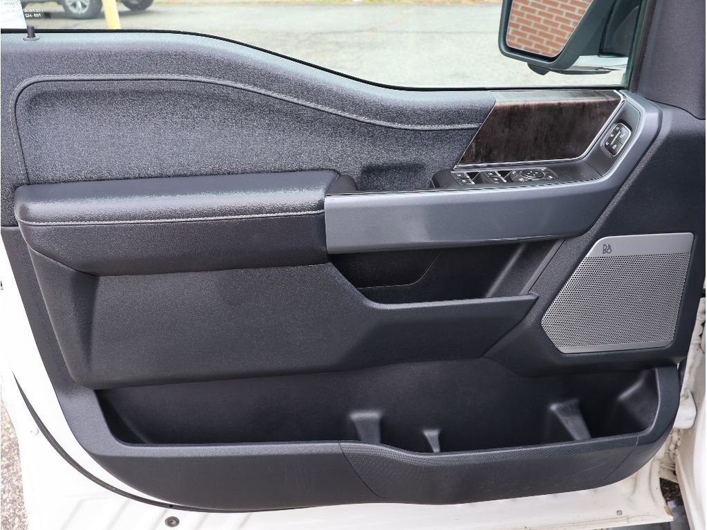 Used 2021 Ford F150 Lariat w/ Equipment Group 502A High image 17