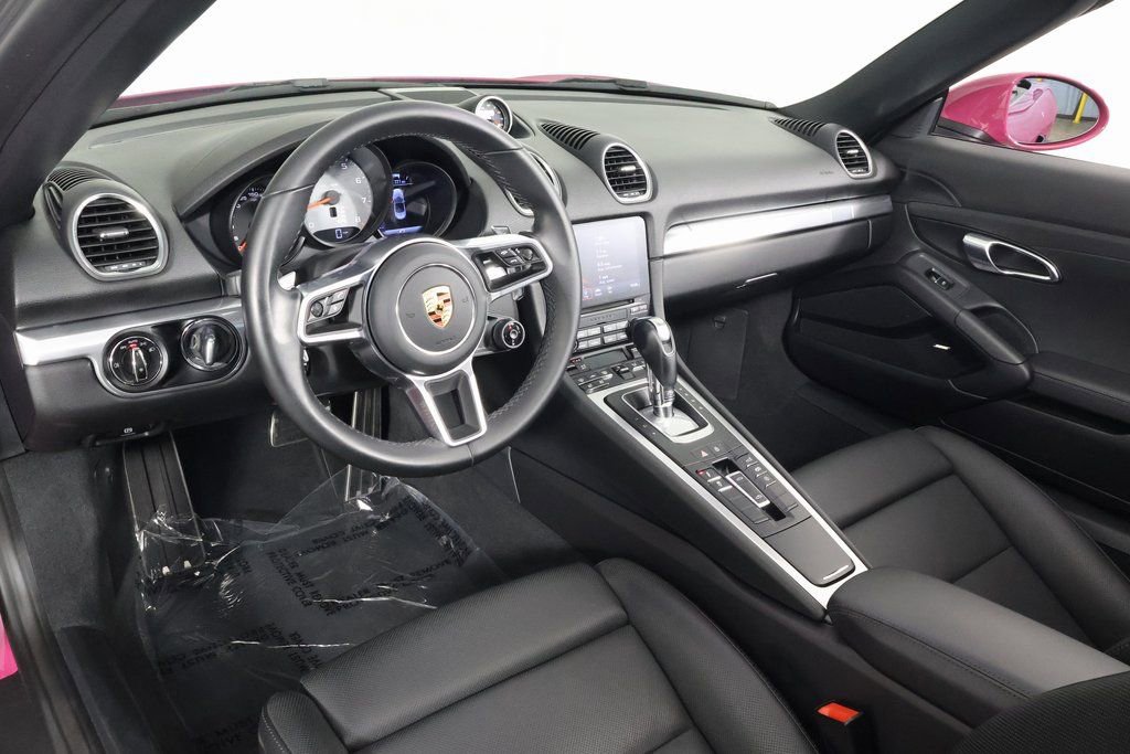 Used 2024 Porsche 718 Boxster S RWD image 8