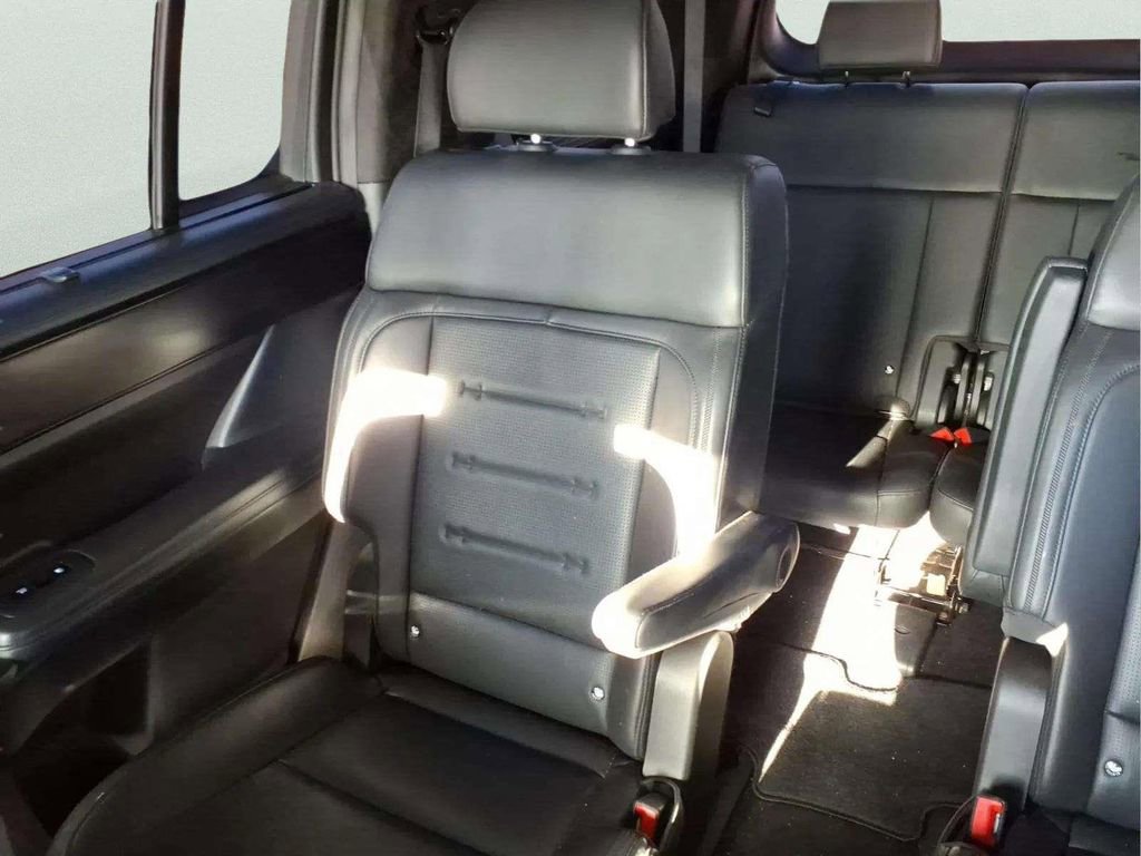 Used 2024 Hyundai Santa Fe Calligraphy image 18