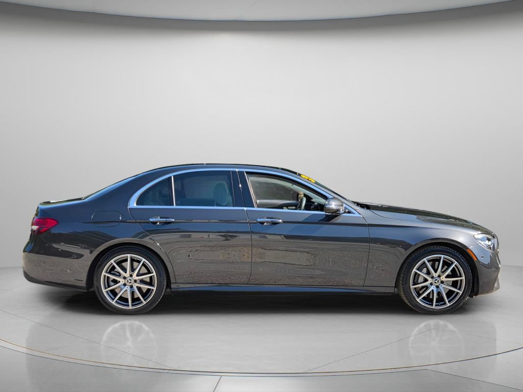 Used 2023 Mercedes-Benz E 450 4MATIC Sedan image 8