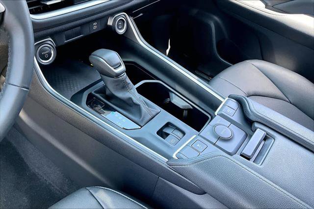 Certified 2024 Toyota Grand Highlander XLE FWD image 17