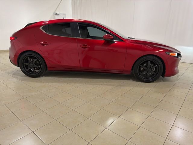 Used 2019 MAZDA MAZDA3 Hatchback image 6