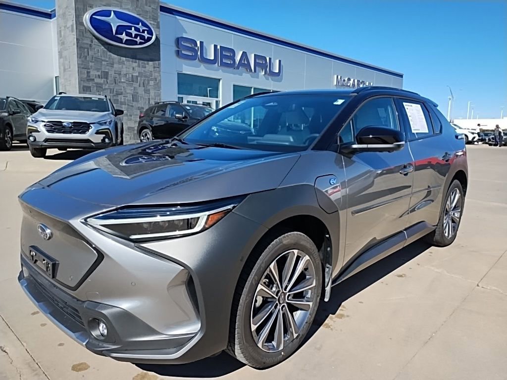 Used 2023 Subaru Solterra Touring image 2