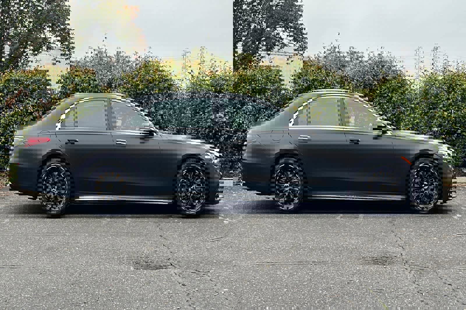 New 2026 Mercedes-Benz S 580 4MATIC Sedan image 2