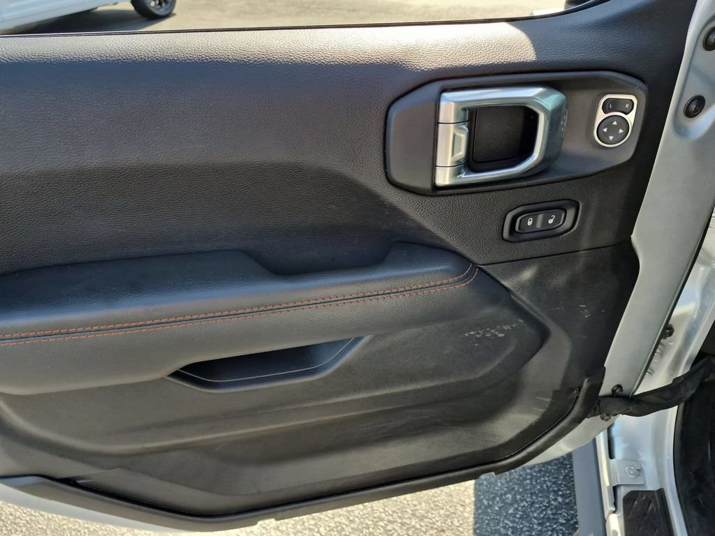 Used 2022 Jeep Gladiator Mojave w/ LED Lighting Group AWD/4WD image 10