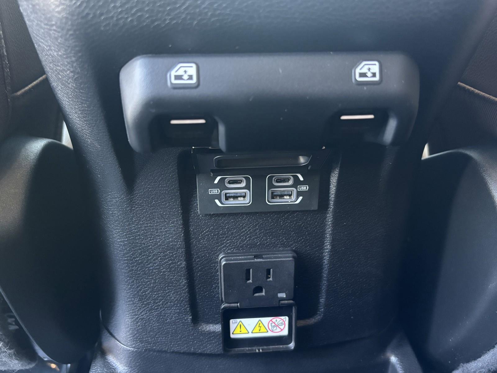 Used 2021 Jeep Wrangler Unlimited Sahara w/ Safety Group image 31